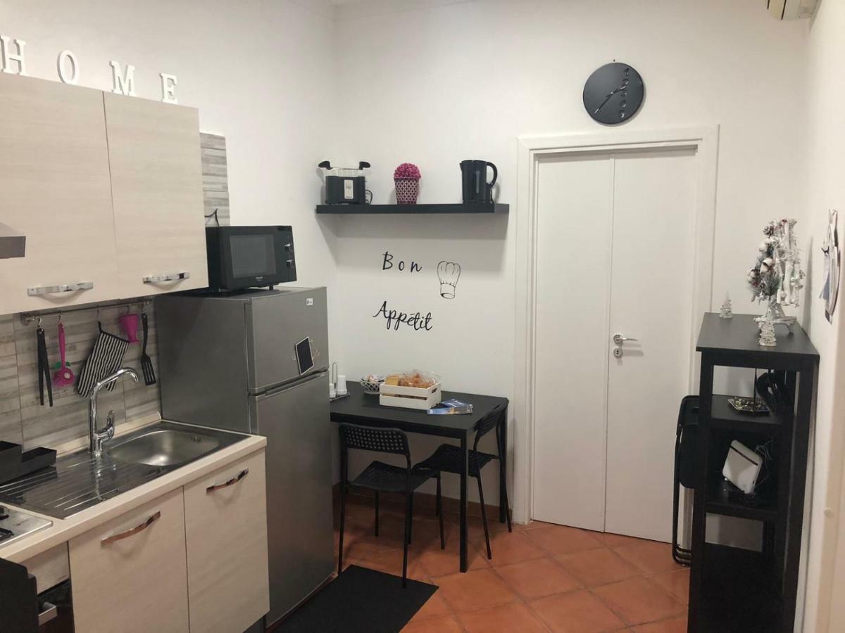 Simpa Apartment Neapol Zewnętrze zdjęcie