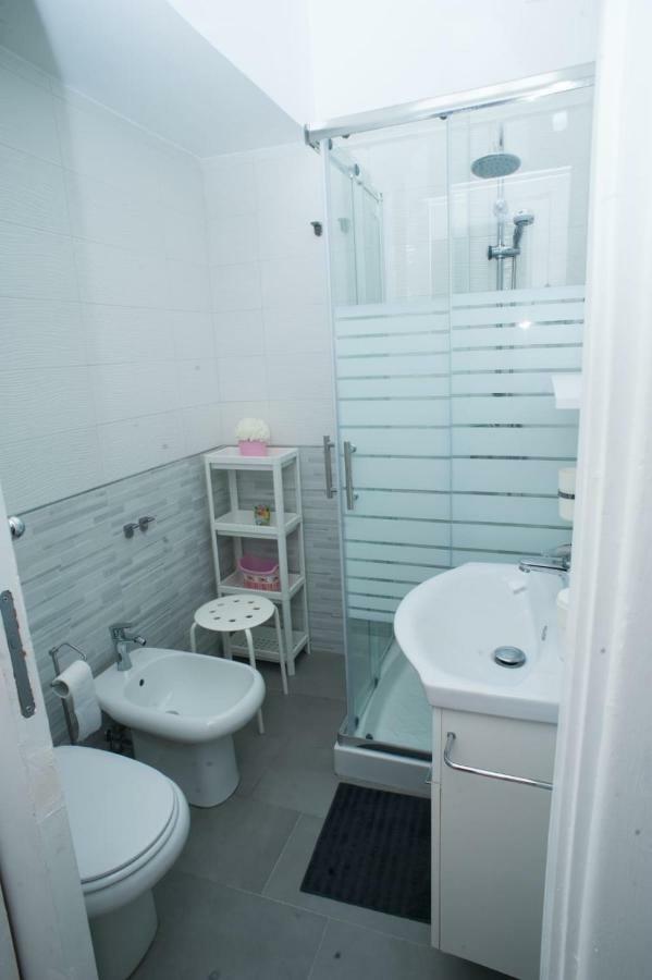 Simpa Apartment Neapol Zewnętrze zdjęcie