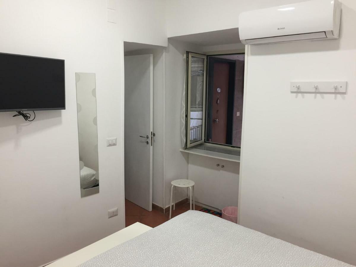 Simpa Apartment Neapol Zewnętrze zdjęcie