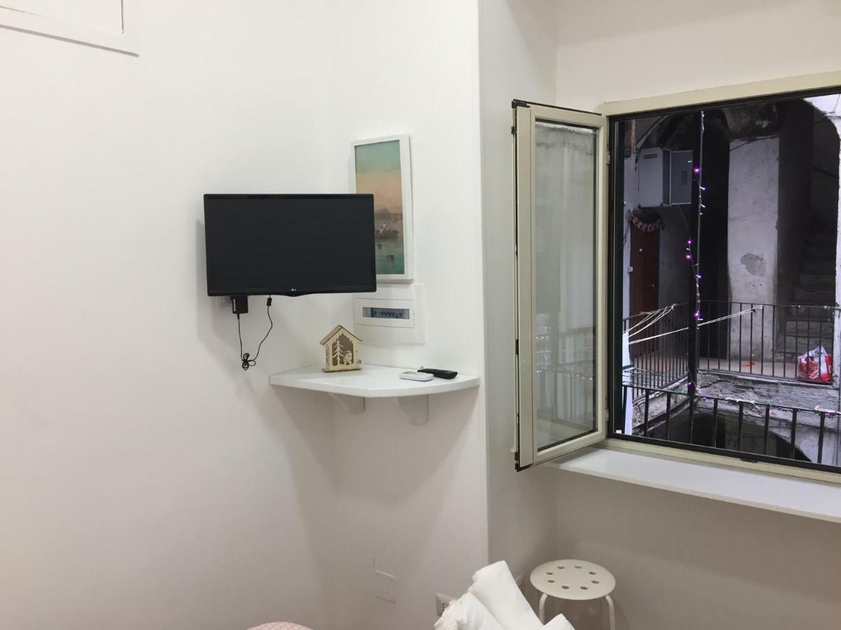 Simpa Apartment Neapol Zewnętrze zdjęcie